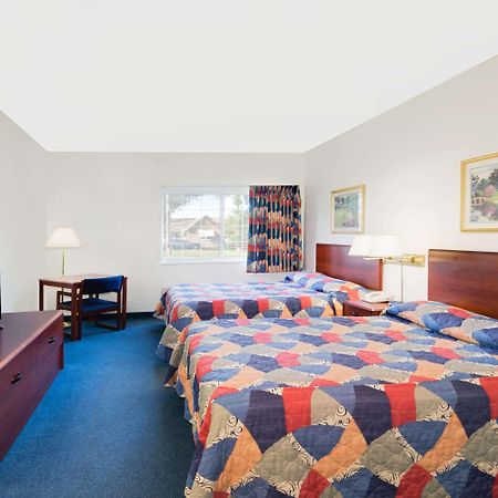 Super 8 By Wyndham Emmetsburg Hotell Eksteriør bilde