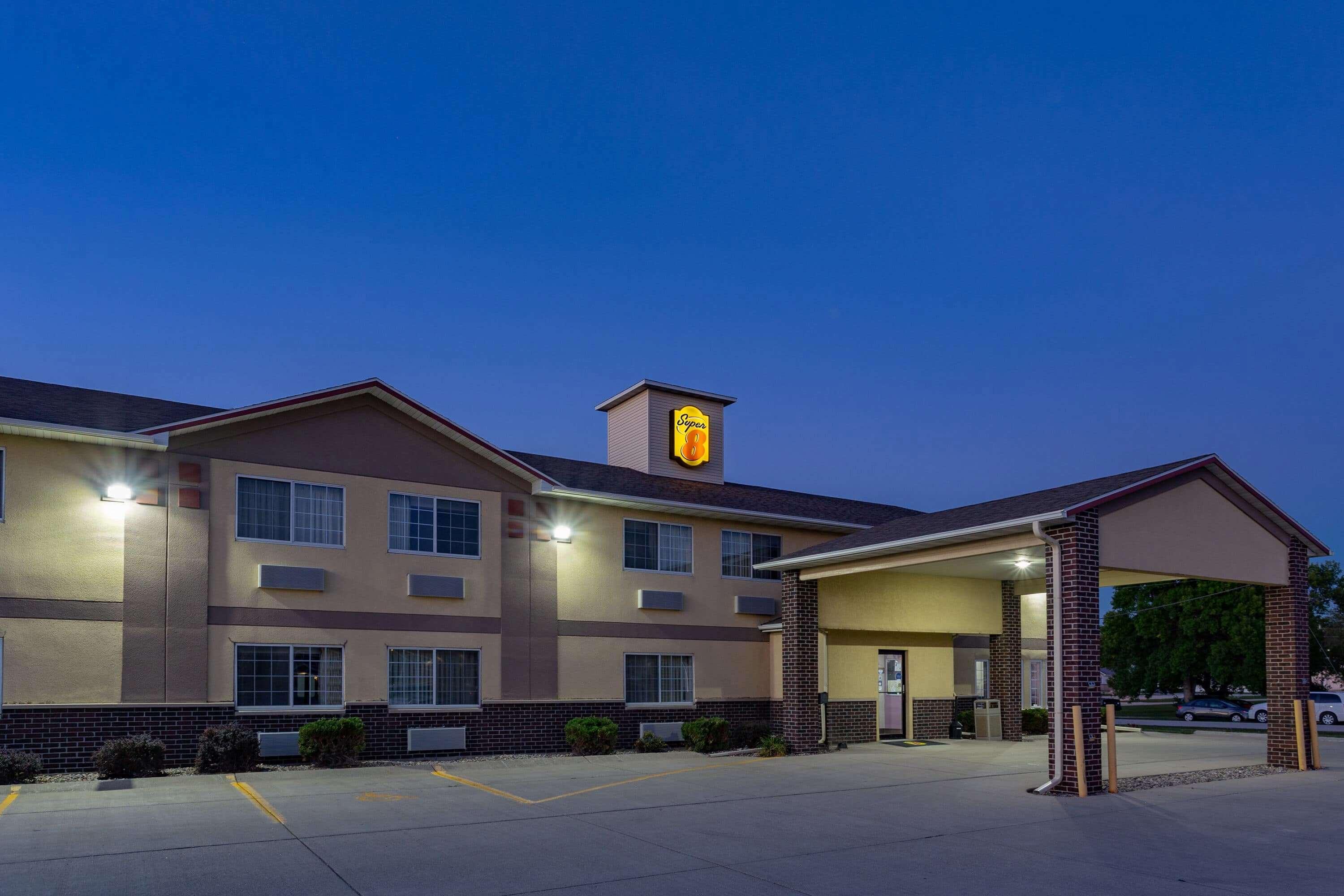 Super 8 By Wyndham Emmetsburg Hotell Eksteriør bilde