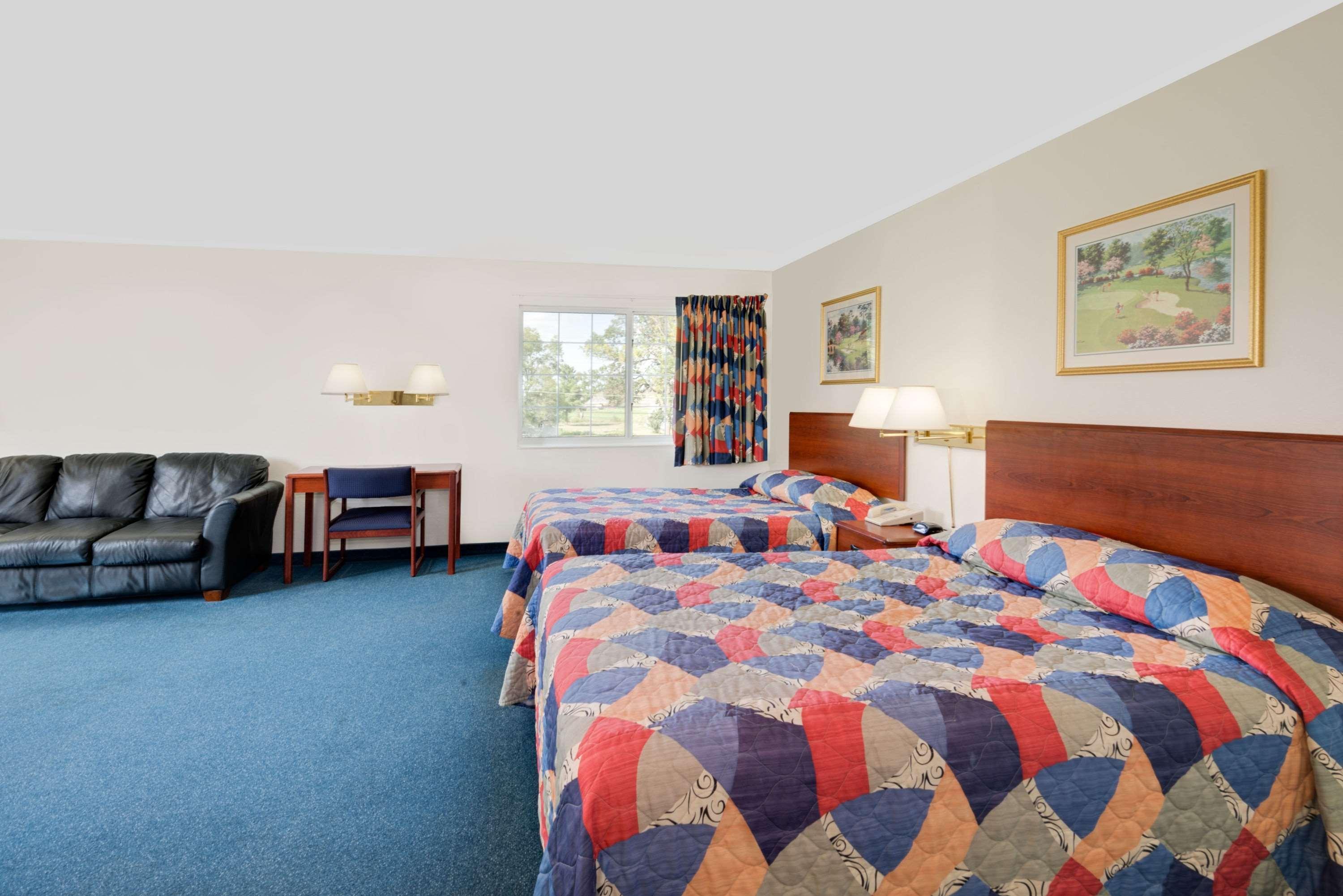Super 8 By Wyndham Emmetsburg Hotell Eksteriør bilde