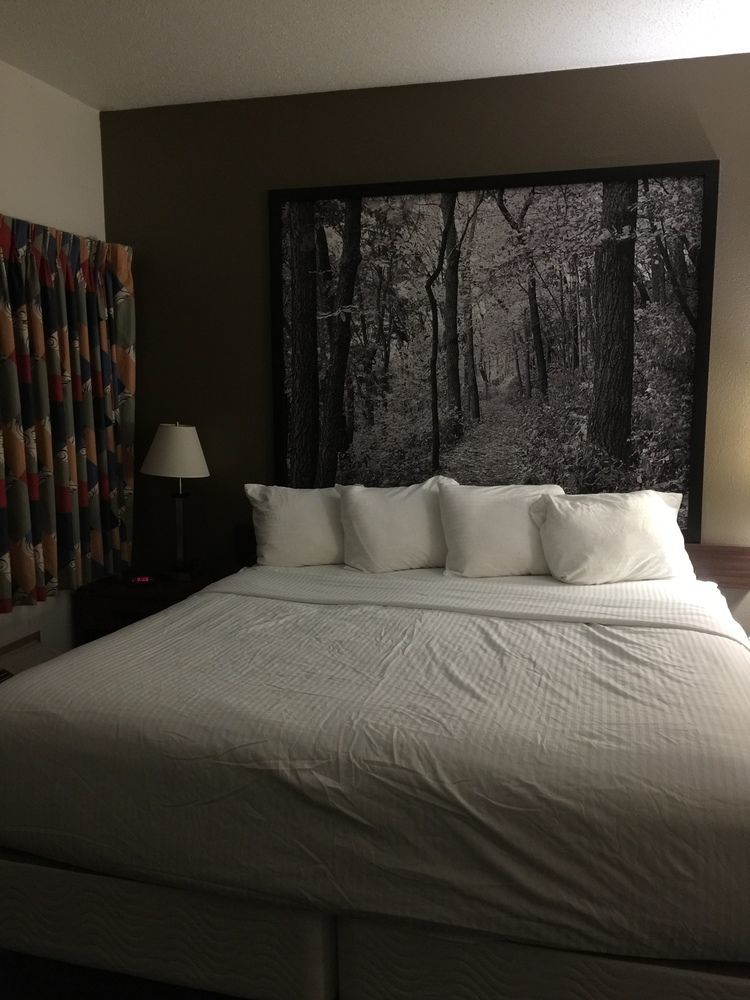 Super 8 By Wyndham Emmetsburg Hotell Eksteriør bilde